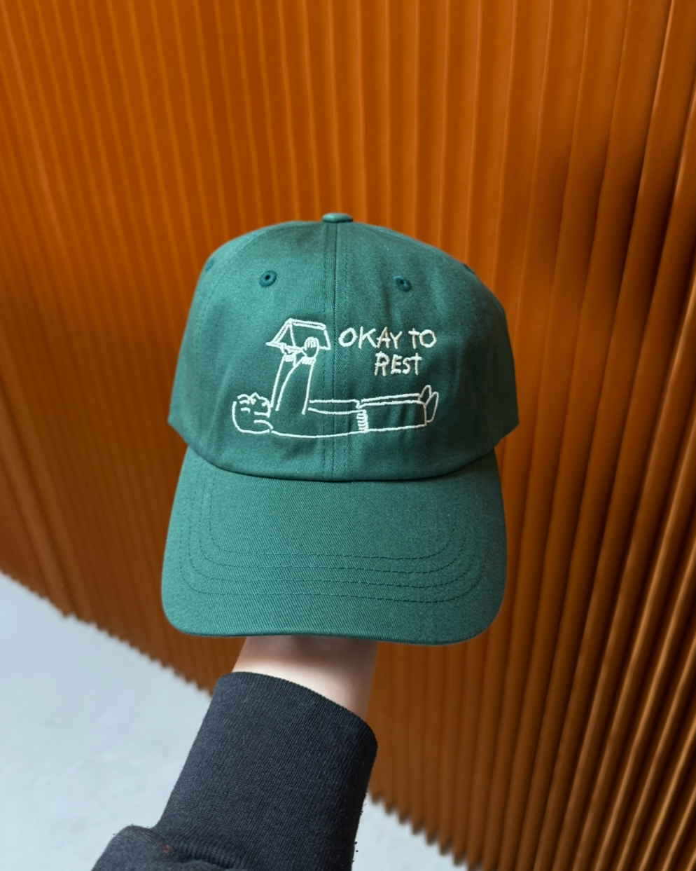 Rest Hat